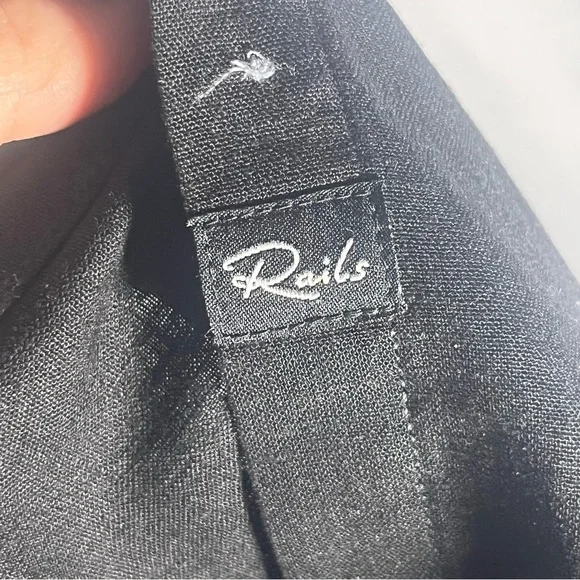 Rails‎ Charli Eyelet Stars Linen Blend Button Down Shirt Black Size Medium Boho - Picture 10 of 11